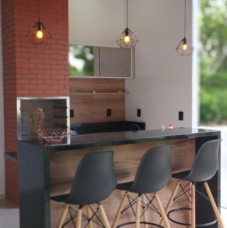Casa Confortavel Com 4 Quartos Em